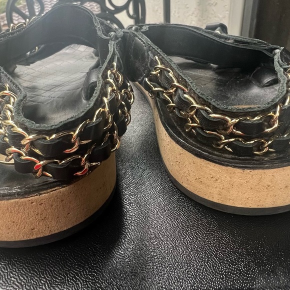 Chanel chain sandals - Picture 3 of 3